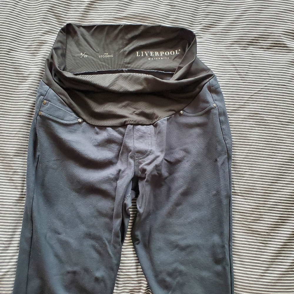 Liverpool Maternity Leggings Over the Bump